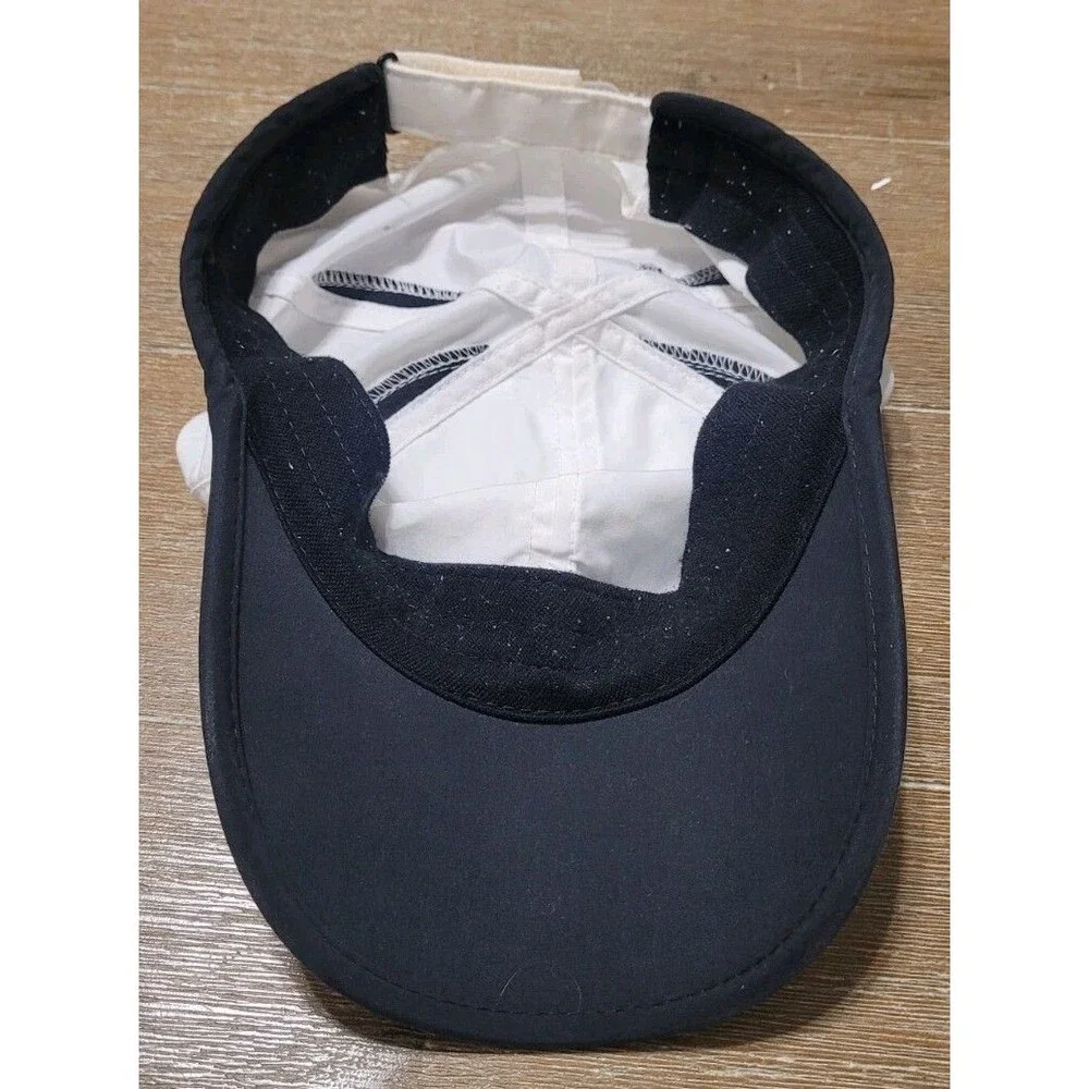 NIKE Youth White Featherlight Cap Unisex DRI-FIT Tennis Run Golf  Yoga Hat